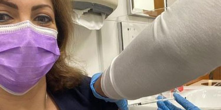 Dubai specialist beats Covid in only 6 days, on account of the immunization