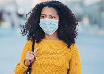 Does a face mask cause you acne?