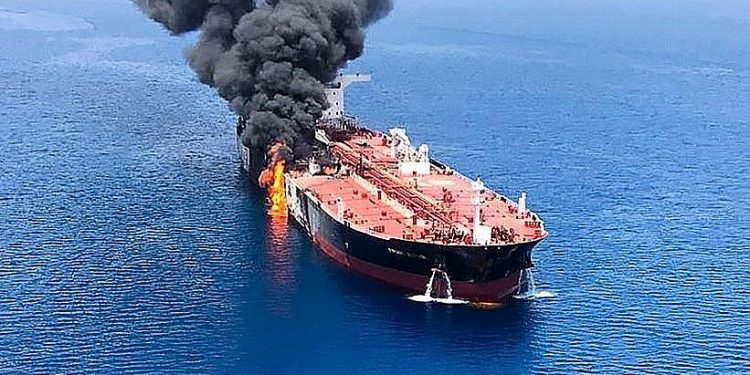 Blast strikes Israeli-confess boat in Mideast