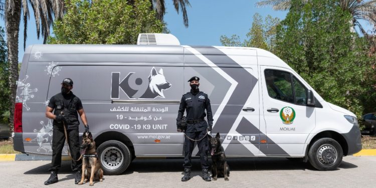 A mobile unit of the Ministry of the Interior to detect COVID-19 using sniffer dogs