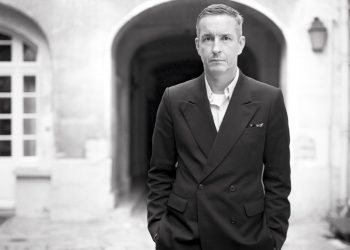 Drize Van Noten and bold outfits