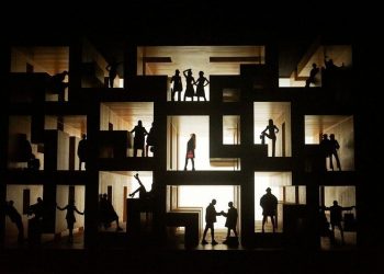 Versace and trendy fashion with a 3D print