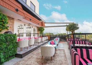 Cloud Lebanese Restaurant Dubai