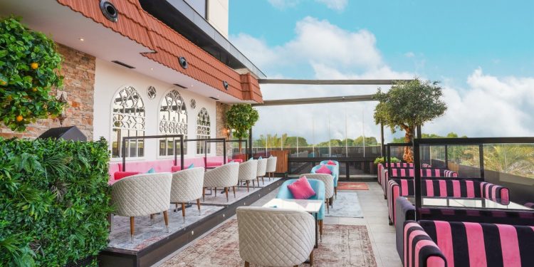 Cloud Lebanese Restaurant Dubai