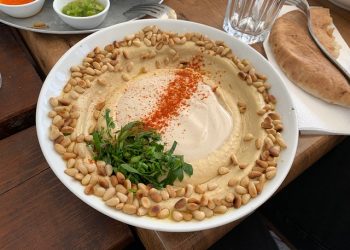 Best Lebanese Restaurants in Dubai 2021