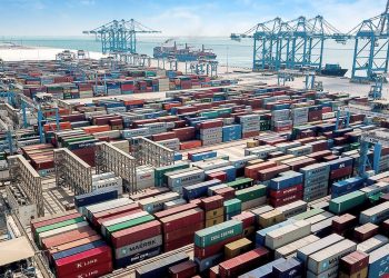 UAE’s non-oil foreign trade rises to more than AED1 trillion in H1, 2022